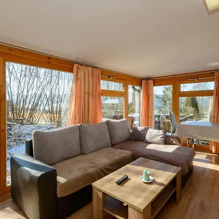 Holiday Sunshine Apartment